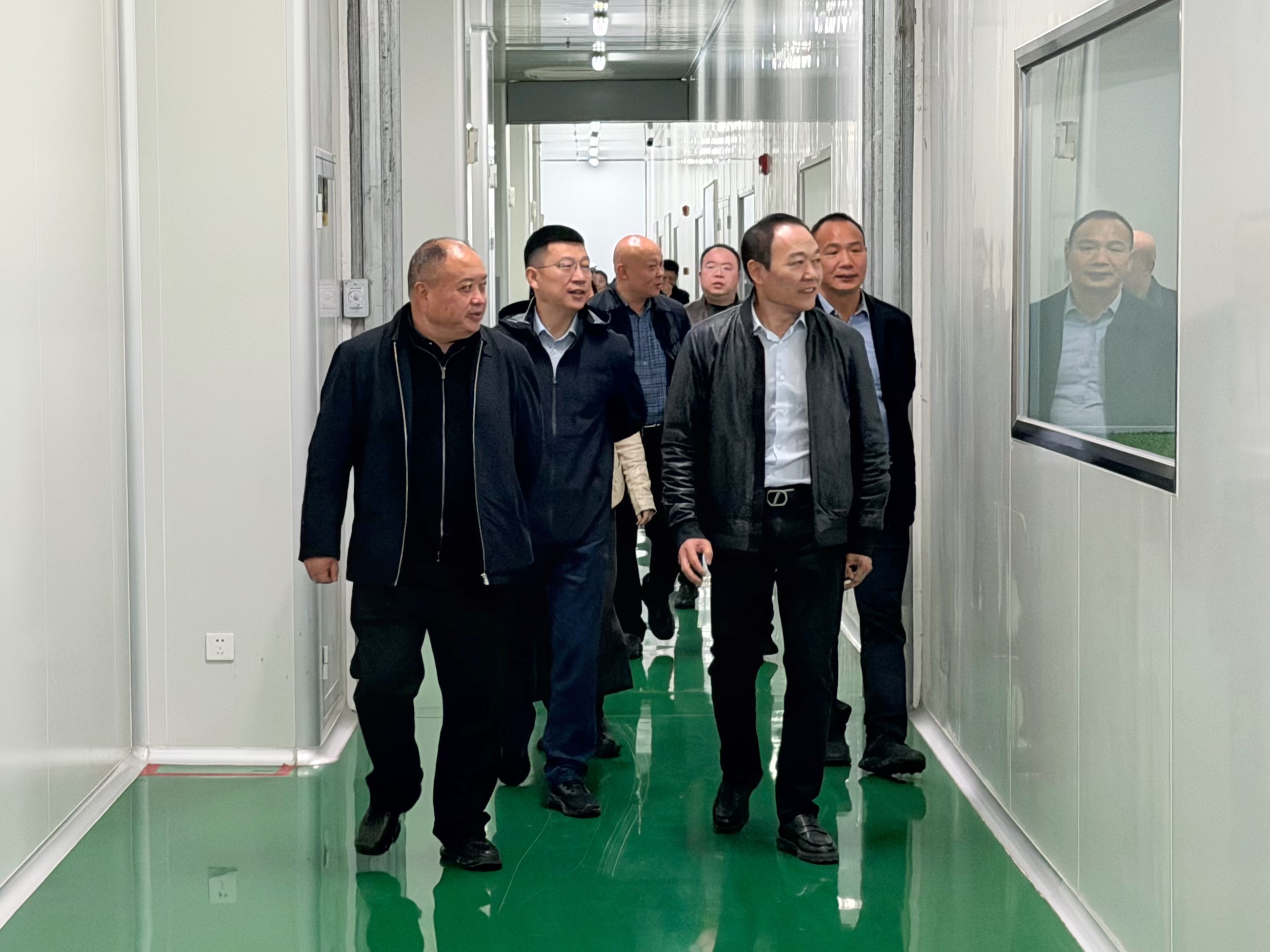 遵义职业技术学院党政领导赴2025澳门原料网中科智谷产业园调研